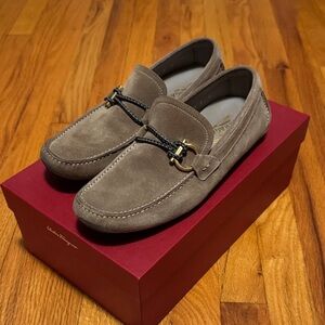 Ferragamo Men's Suede Loafers - Taupe / Sand US Sz 9